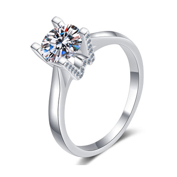 [1R14] 1ct Moissanite Solitaire Ring with V-Pavé Accent | Minimalist Round Cut