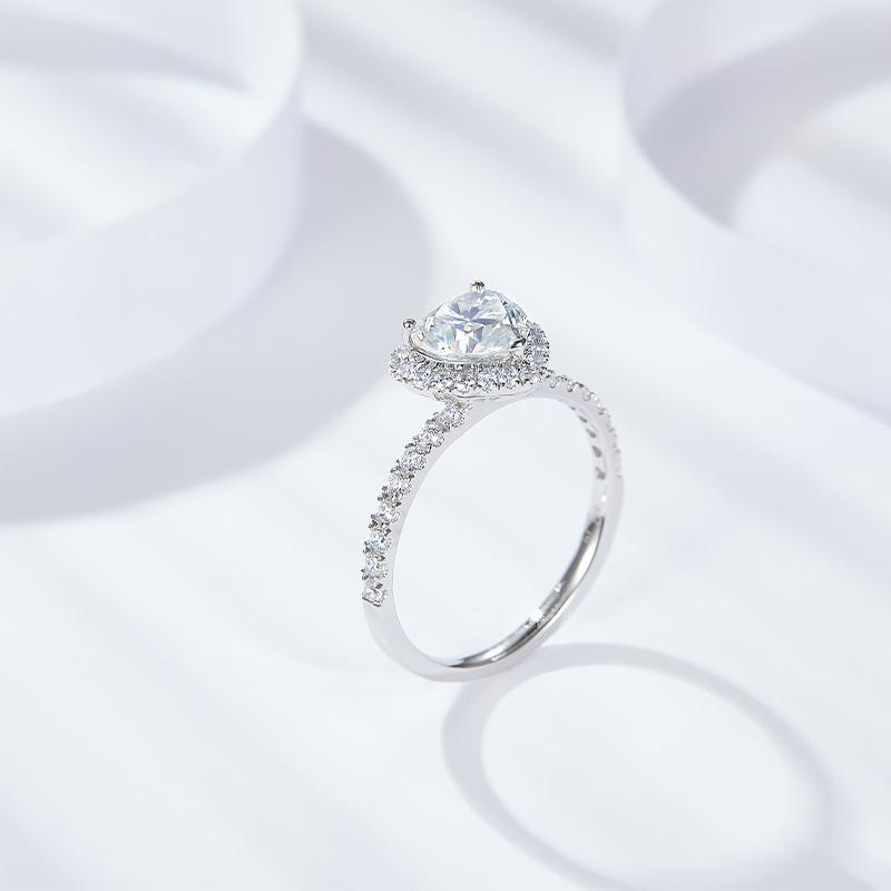 1ct Heart Cut 'Hearth' Ring with Moissanite for women right side